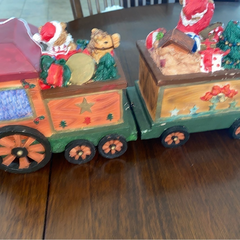 CHRISTMAS TRAIN DECOR WOOD RESIN 4 PIECES SANTA TEDDY BEARS SNOWMEN 28”Long - Picture 10 of 15